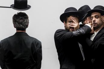 À espera de Beckett ou quaquaquaqua