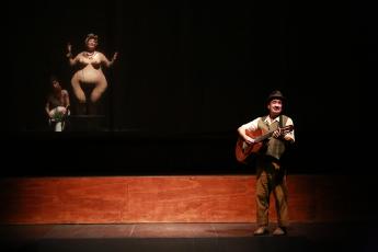 Erêndira! Sim, avó…