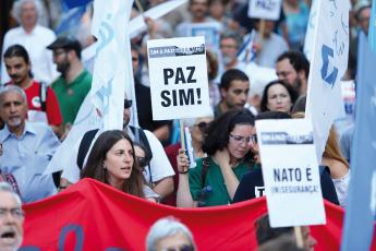 Defender a paz e a soberania!