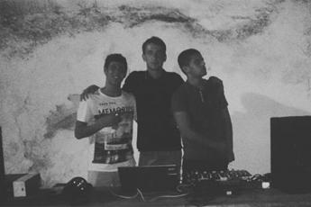 DMK – Del Mato Konections