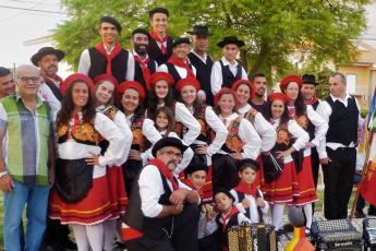 Danças e Cantares Redondos