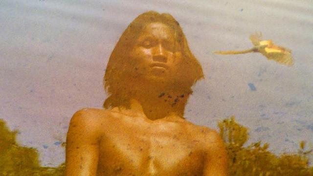 Chuva é cantoria na aldeia dos mortos