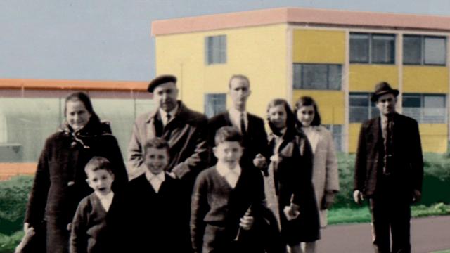 Le Drôle de Mai:  Crónica dos anos da lama